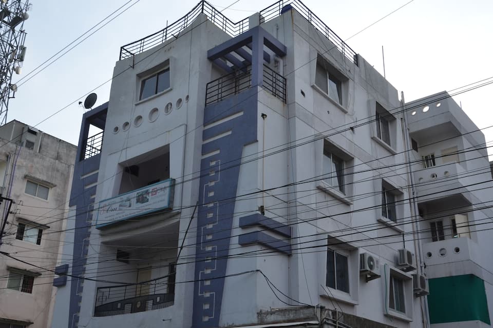 Om Hotel